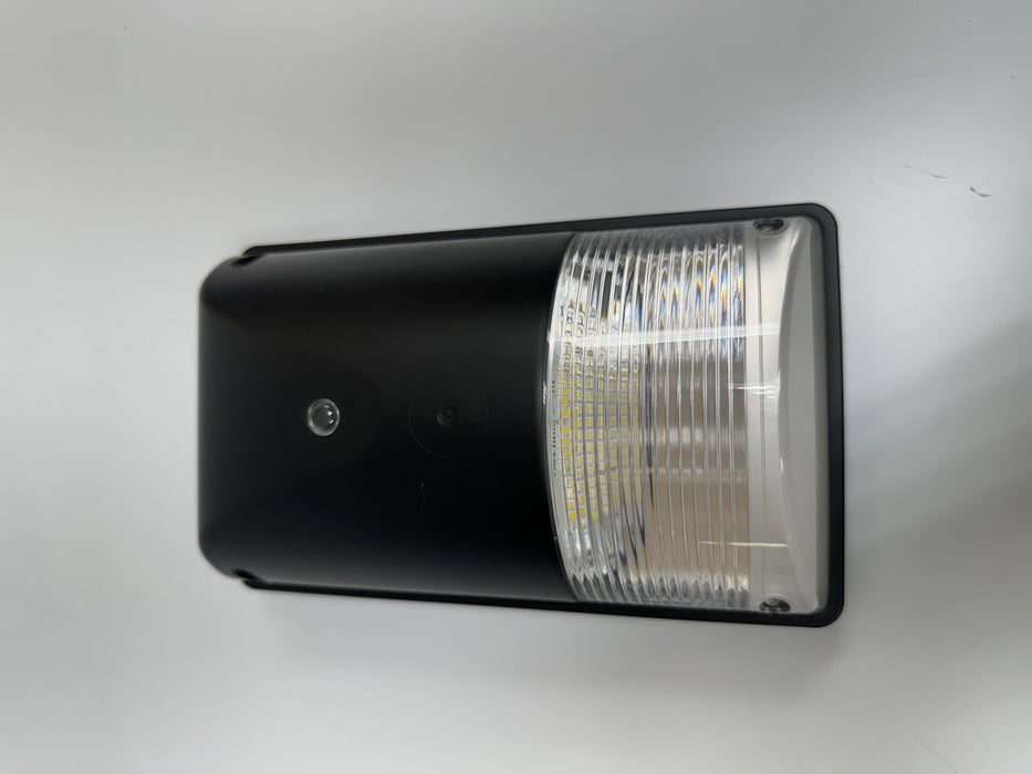 30W Led Wall Pack Light 5700K great for outdoor and commercial use